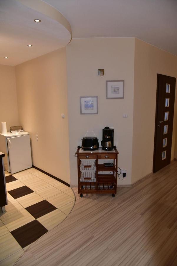 Apartament Sloneczny Brzeg ミエンジズドロイェ エクステリア 写真