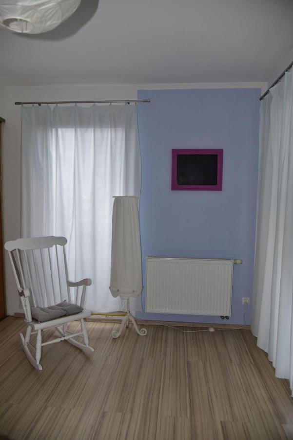 Apartament Sloneczny Brzeg ミエンジズドロイェ エクステリア 写真