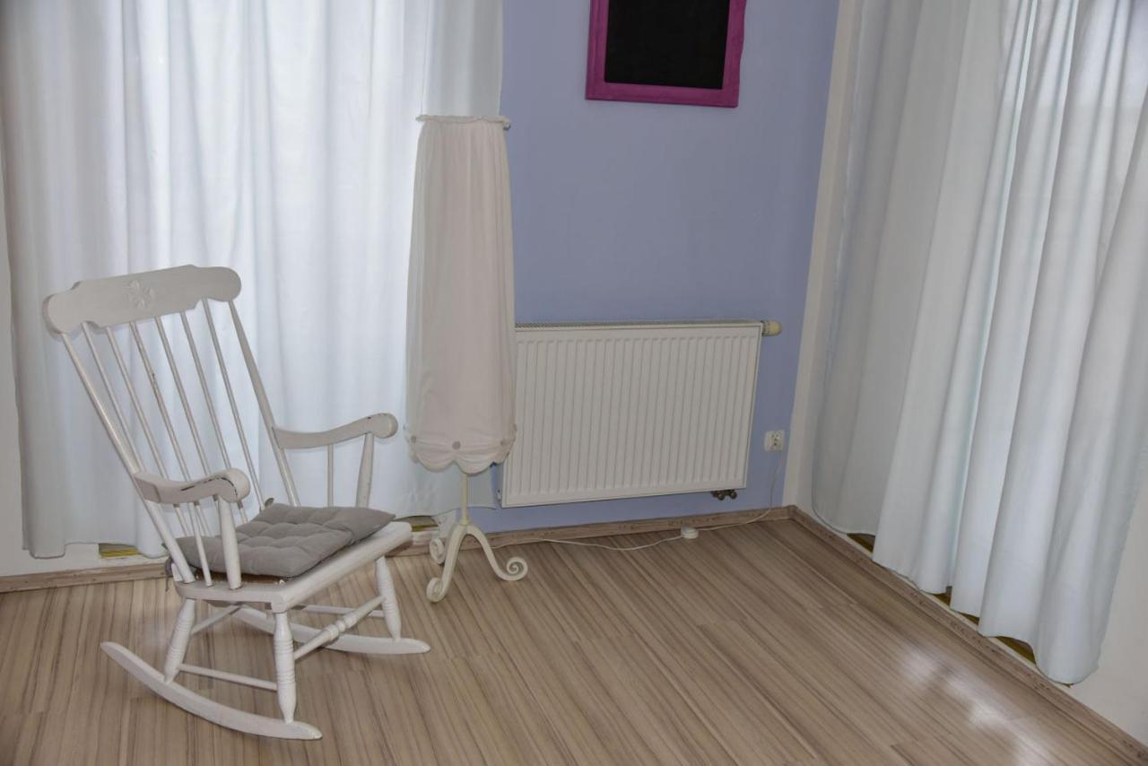 Apartament Sloneczny Brzeg ミエンジズドロイェ エクステリア 写真