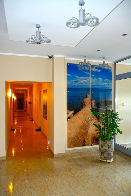 Apartament Sloneczny Brzeg ミエンジズドロイェ 部屋 写真